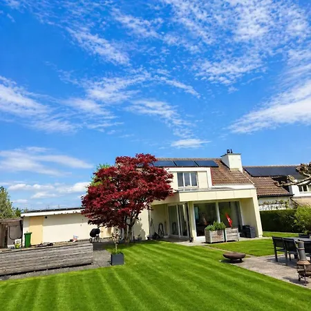 Stylish House With Garden, Sauna & Pool
